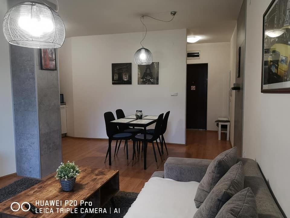 Sea Garden Apartment Idm Варна Екстериор снимка