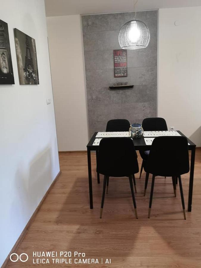 Sea Garden Apartment Idm Варна Екстериор снимка